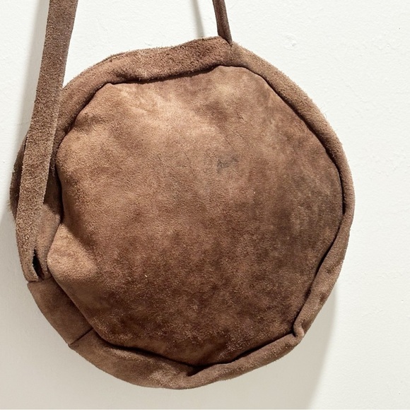 Vintage Round Brown Tan Ivory Suede Fur Flower Boho Hippie Festival Purse 15” - Picture 5 of 8